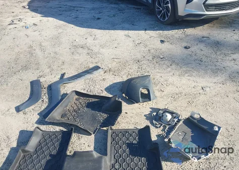 2016 Jeep Renegade Sport from USA, damaged, VIN ZACCJAAT3GPD12360